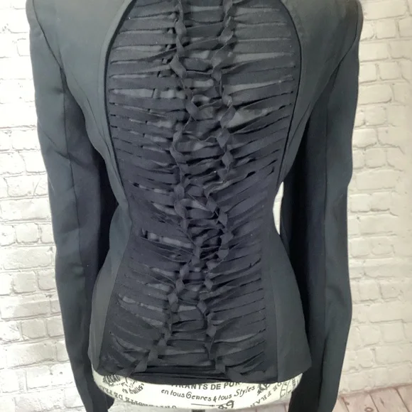 1301. BCBGMAXAZRIA Black Blazer NWOT Size Large